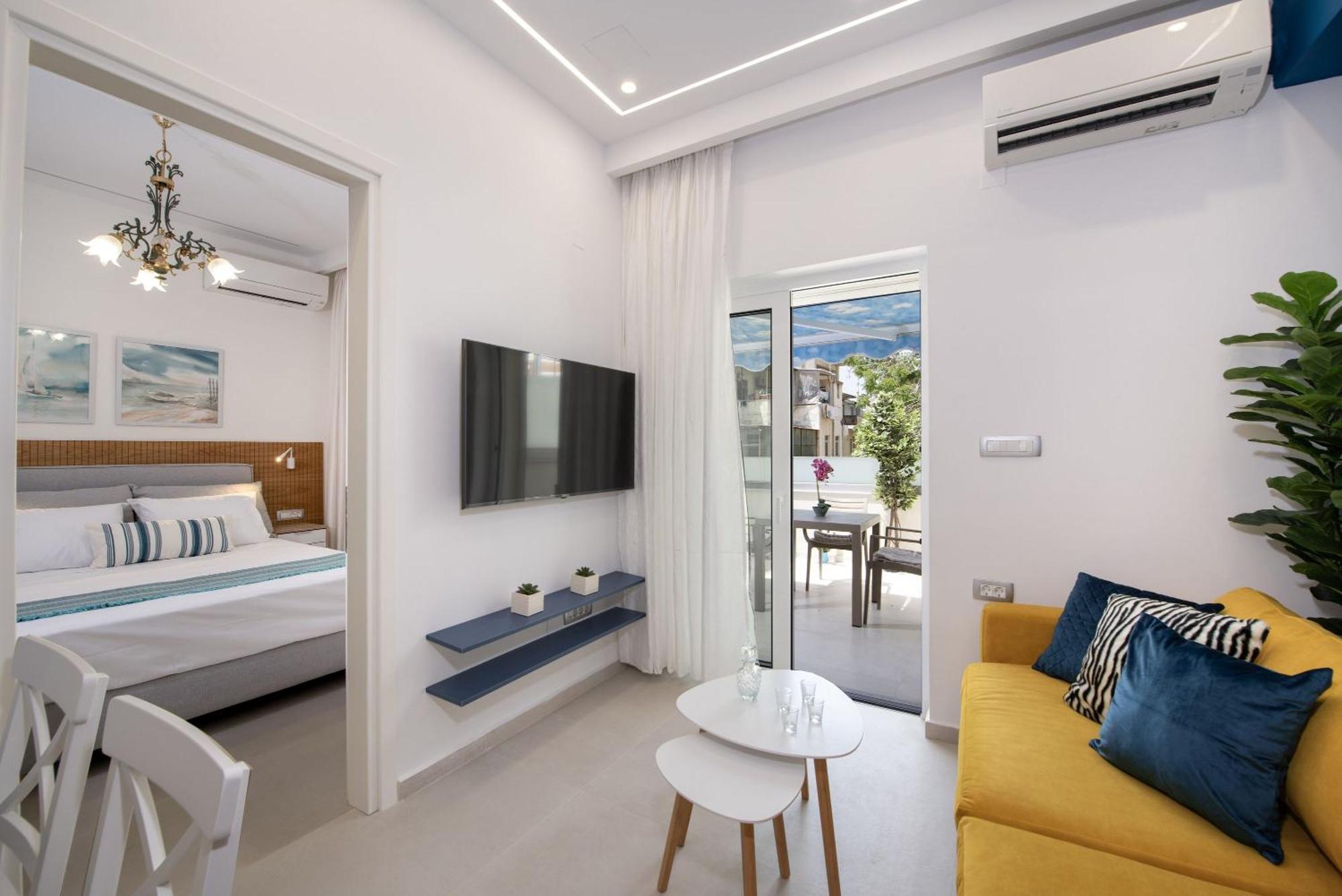 Cherry Central Luxury Suites Chania  Eksteriør billede