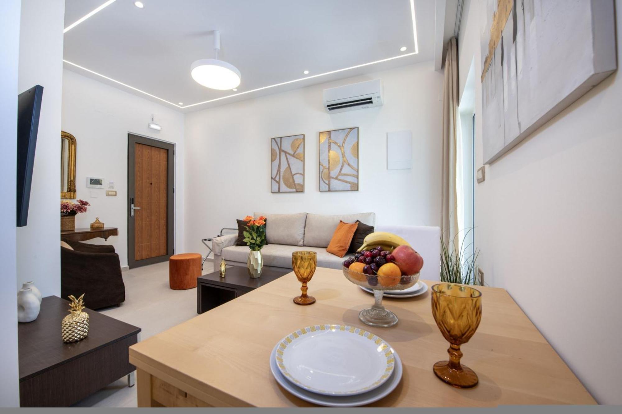 Cherry Central Luxury Suites Chania  Eksteriør billede