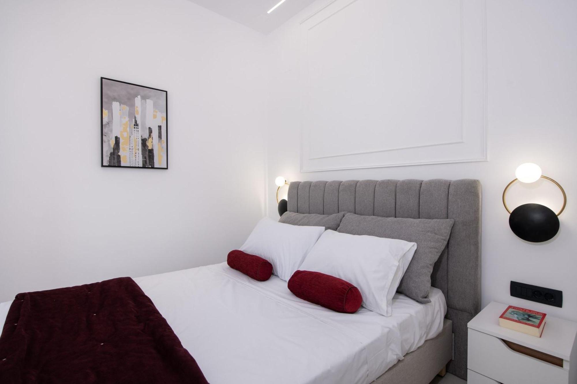 Cherry Central Luxury Suites Chania  Eksteriør billede