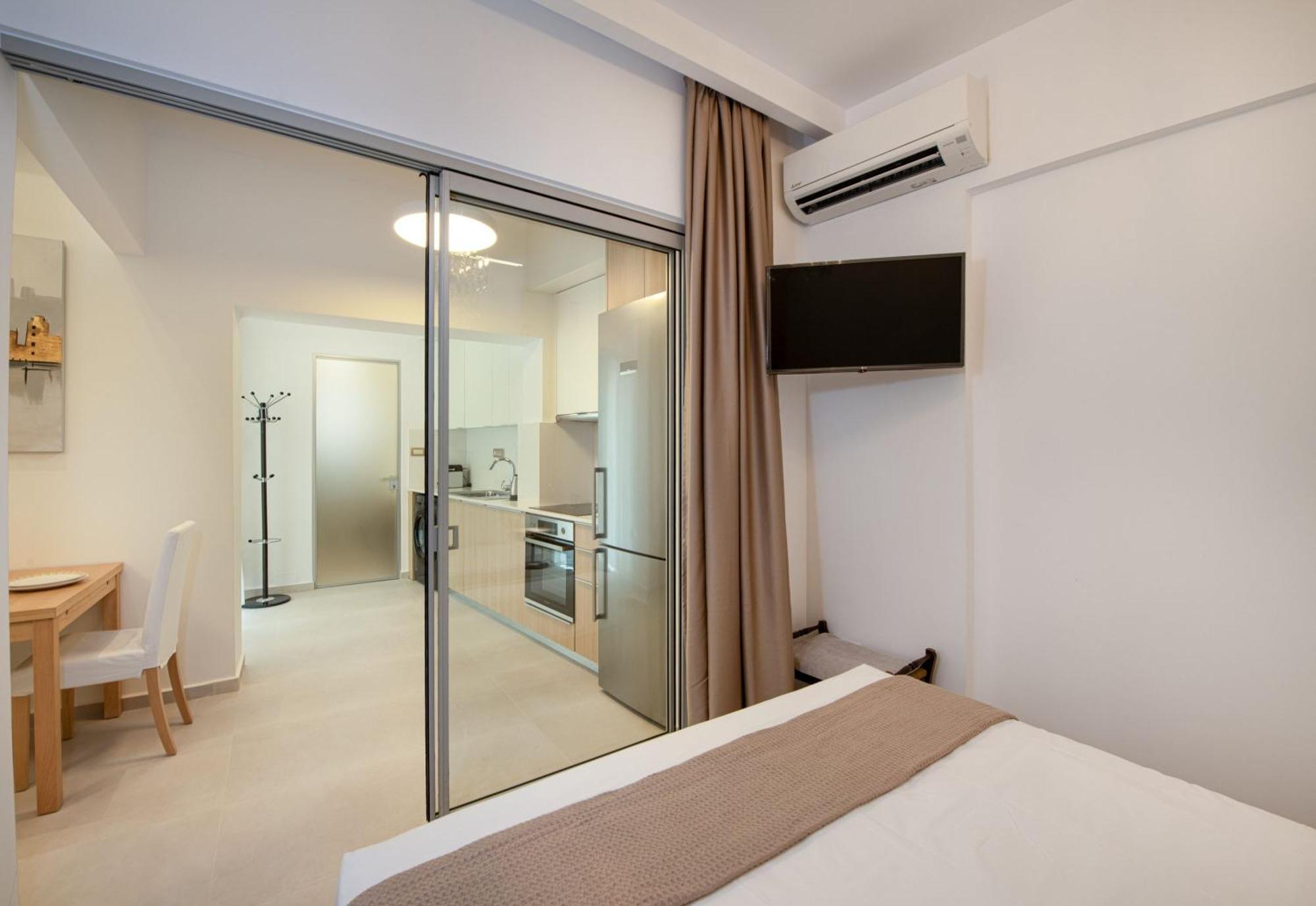 Cherry Central Luxury Suites Chania  Eksteriør billede